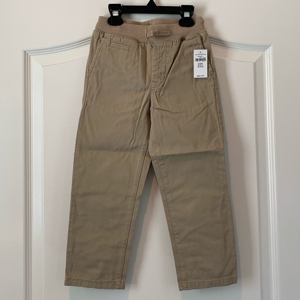 💙 NWT. Baby Gap pull-on khaki pants.